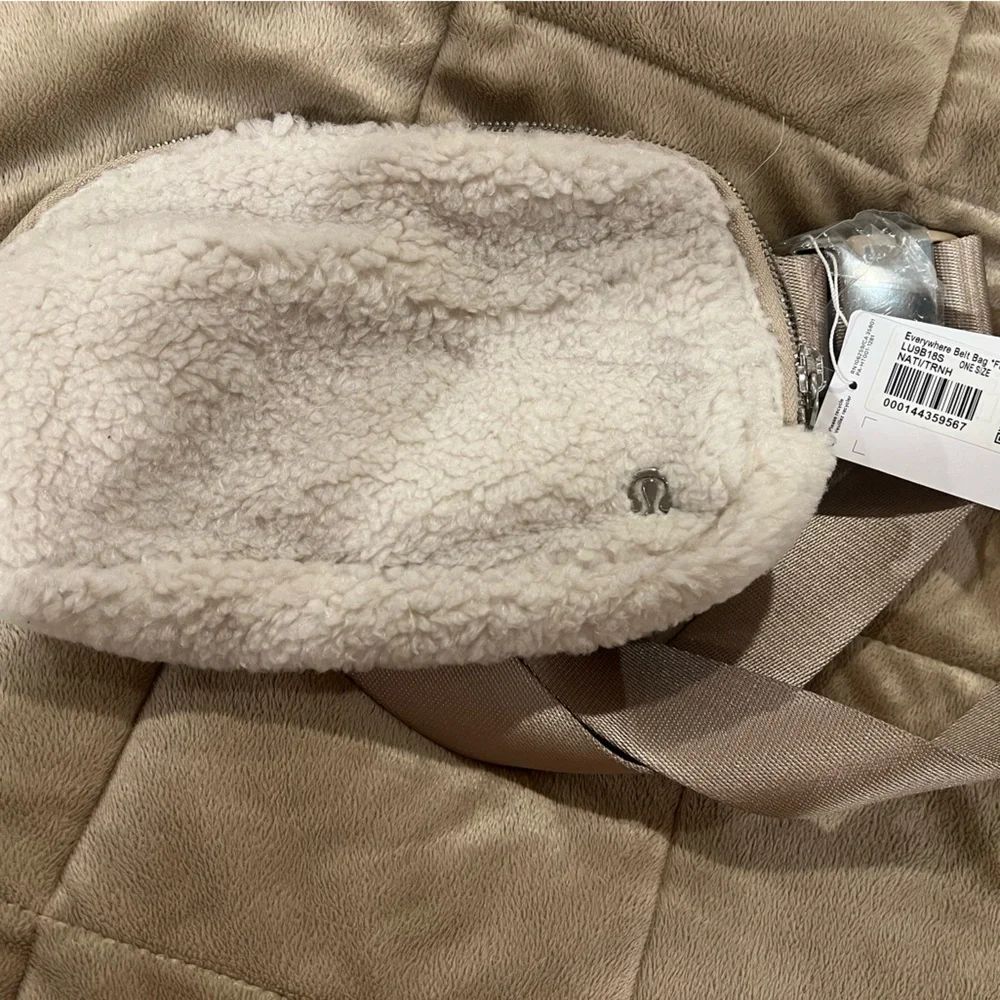 Lululemon Athletica Beige Sherpa Belt Bag